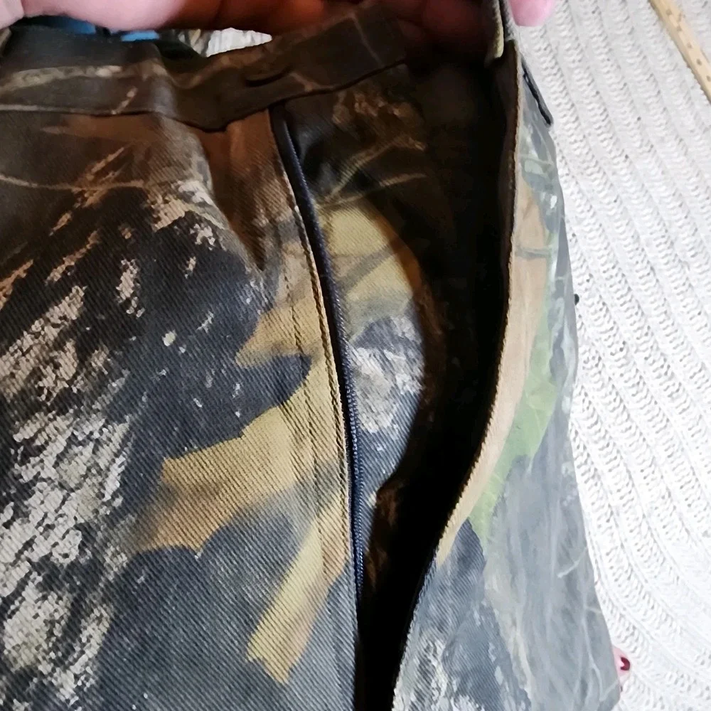 No Trace Men's Mossy Oak Camo Cargo Pants New With Tags size Small